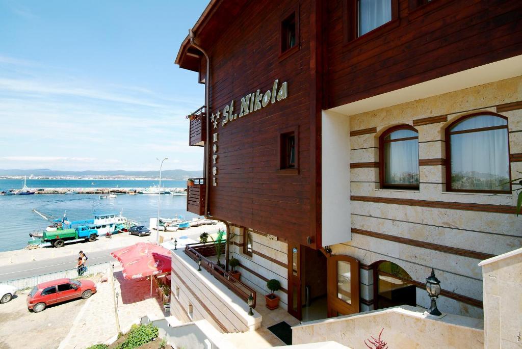 Family Hotel Saint Nikola Nesebar Exterior photo